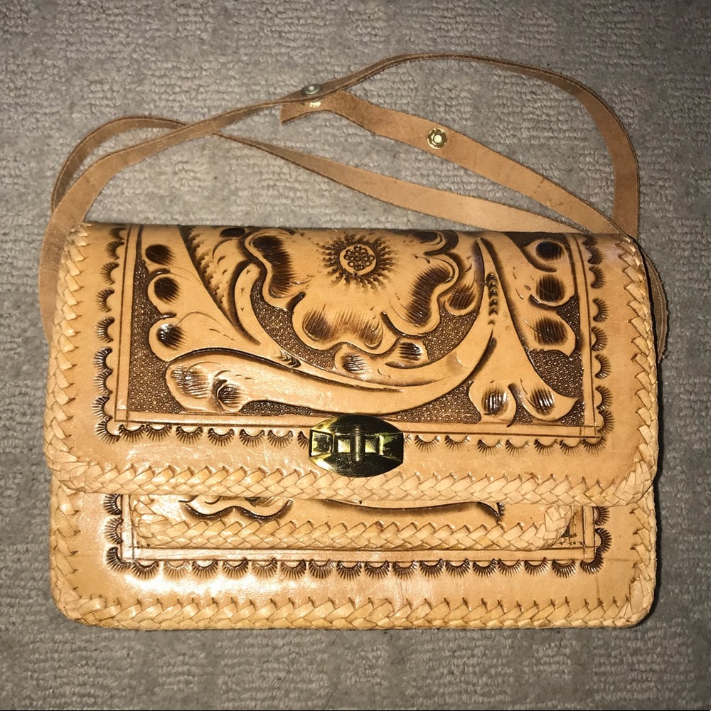 Beautiful Vintage Leather Purse